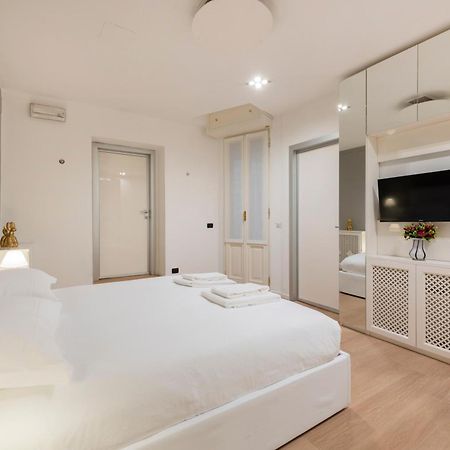 Milan Royal Suites Duomo ภายนอก รูปภาพ